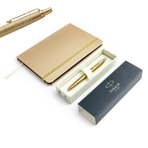 Parker Monochrome kuldne pastapliiats 2122754 graveeringuga märkmikuga kinkekomplekt