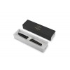 PARKER IM Achromatic Black (F) täitesulepe gravüüriga