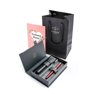 Parker Sonnet Red täiteTäitepliiats kinkekarbis koos kingikotiga emale Parker Sonnet Red täiteTäitepliiats kinkekarbis koos kingikotiga emale