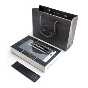 Parker IM Steel CT täitesulepliiatsi ja pastapliiatsi komplekt koos kohvri ja kinkekotiga Parker IM Steel CT täitesulepliiatsi ja pastapliiatsi komplekt koos kohvri ja kinkekotiga