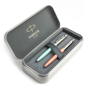 Parker Jotter Originals Mint ja Powder Pink Pastapliiatsi kinkekomplekt metallkorpusega Parker Jotter Originals Mint ja Powder Pink Pastapliiatsi kinkekomplekt metallkorpusega